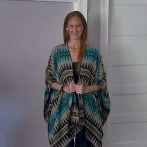Aztec Western Style Geometric Patterned Poncho